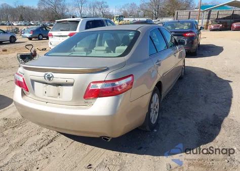 2009 Toyota Camry Xle z USA, uszkodzony, nr VIN 4T1BE46K09U293832